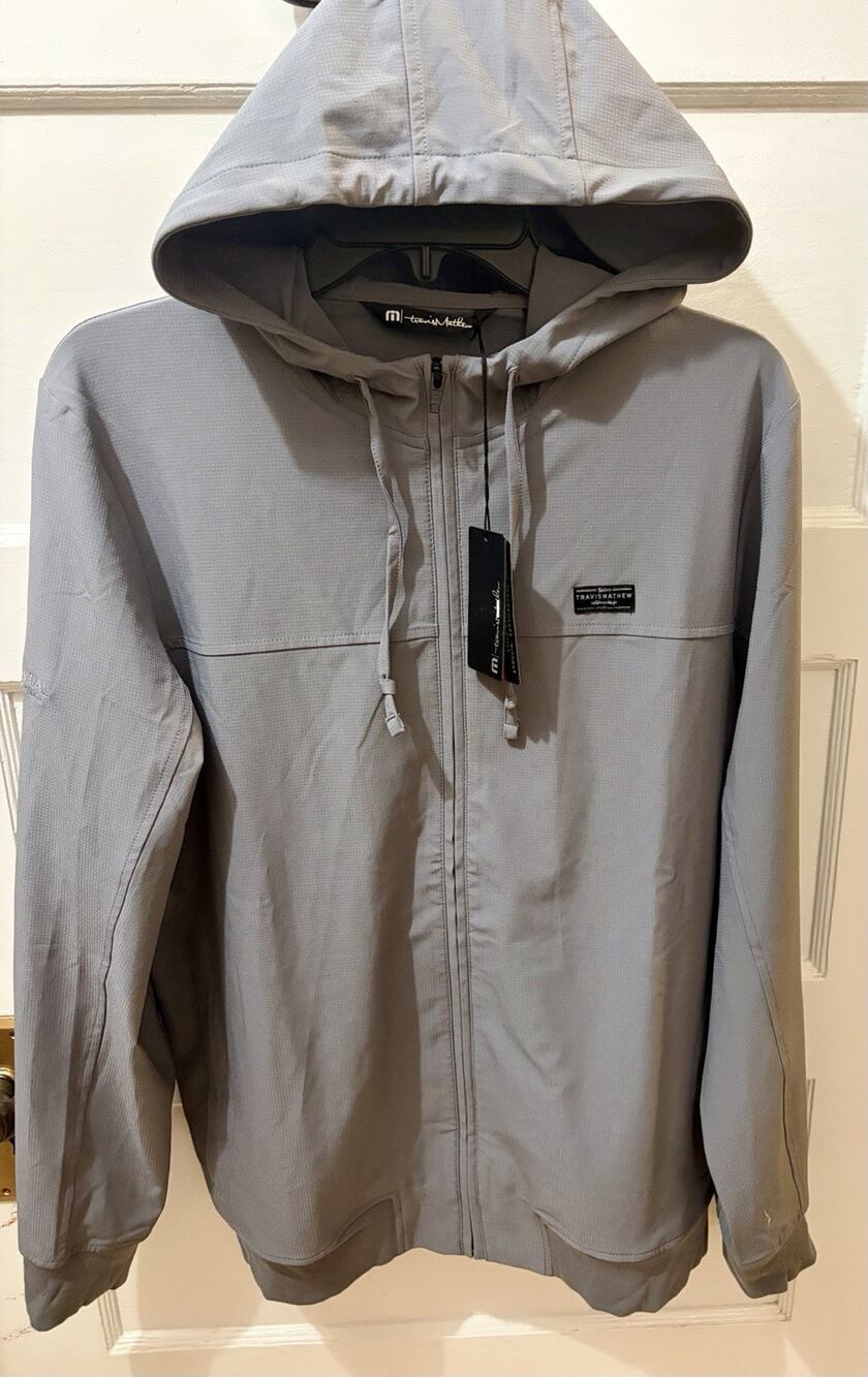 A4 Travis Mathew Heater Series Grey Windbreaker Golf Jacket Men's Medium 1/4 Zip